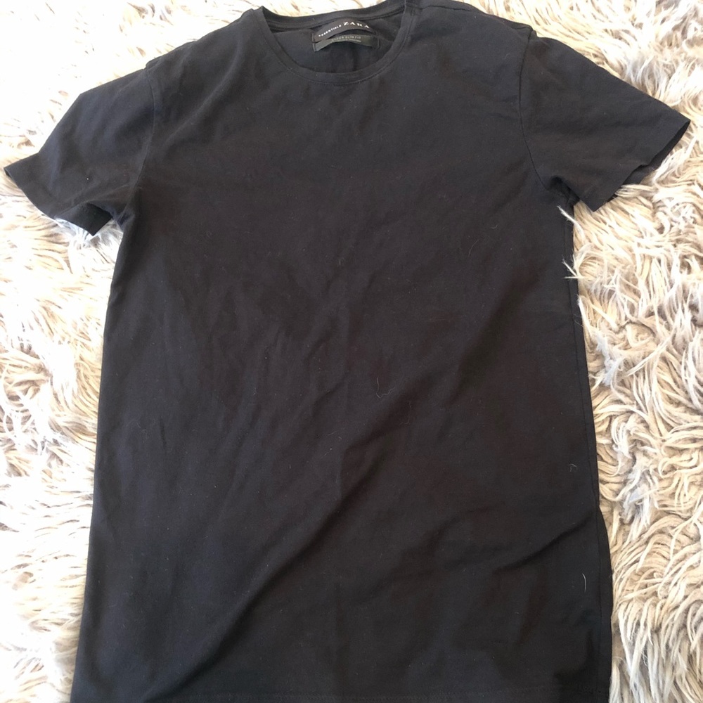 ZARA T-SHIRT